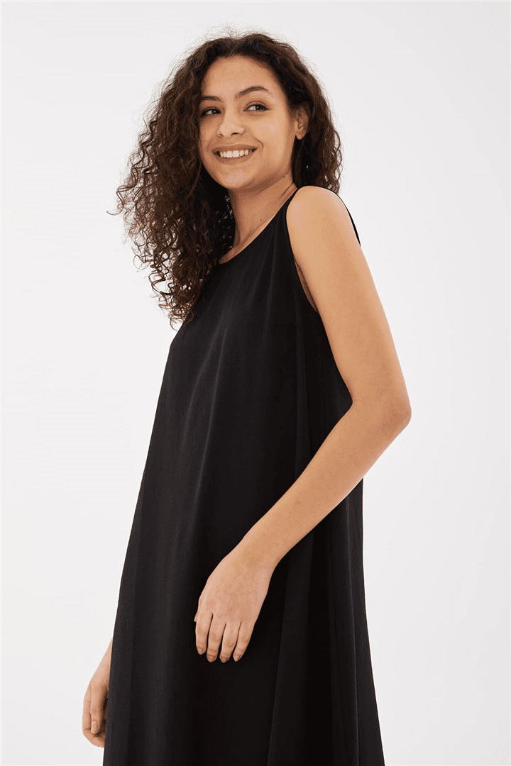 Kolsuz Elbise Siyah — görsel 2